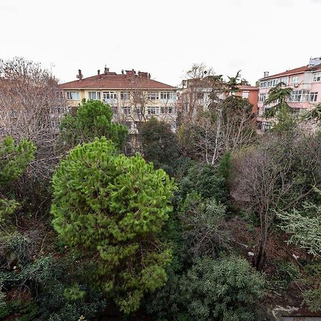 Charming Apartment Surrounded By Vibrant Attractions In Kadikoy Κωνσταντινούπολη Εξωτερικό φωτογραφία