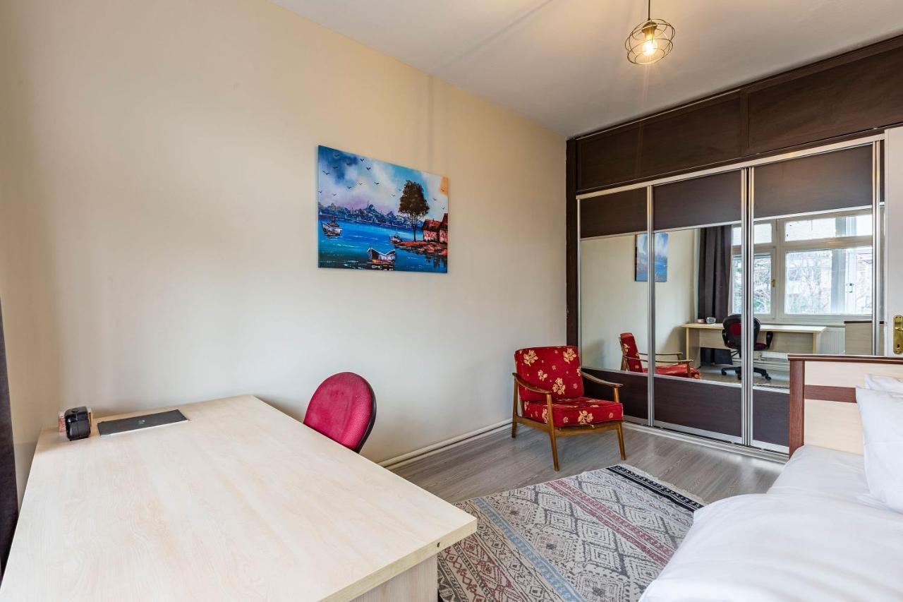 Charming Apartment Surrounded By Vibrant Attractions In Kadikoy Κωνσταντινούπολη Εξωτερικό φωτογραφία